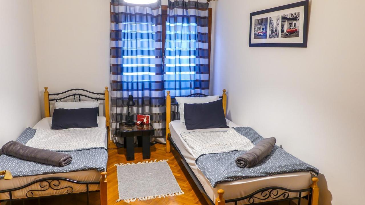 Apartment Krsta Novi Sad Buitenkant foto