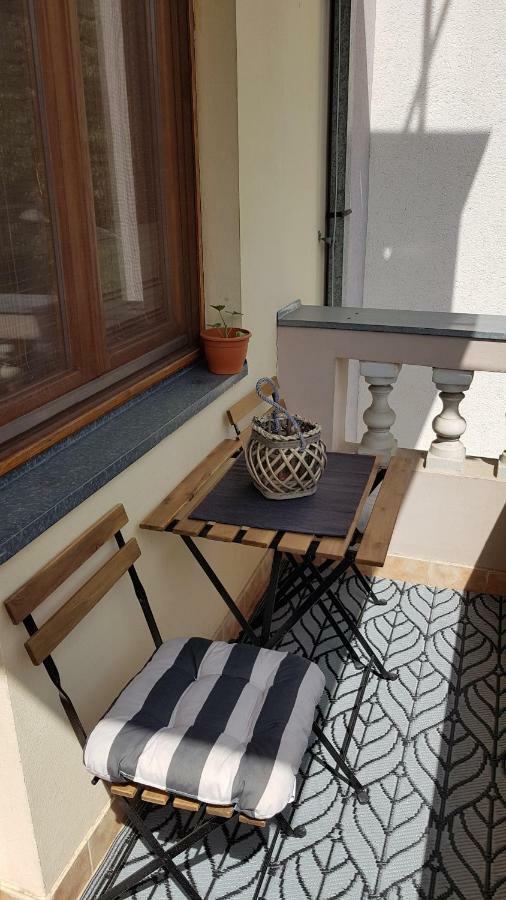 Apartment Krsta Novi Sad Buitenkant foto